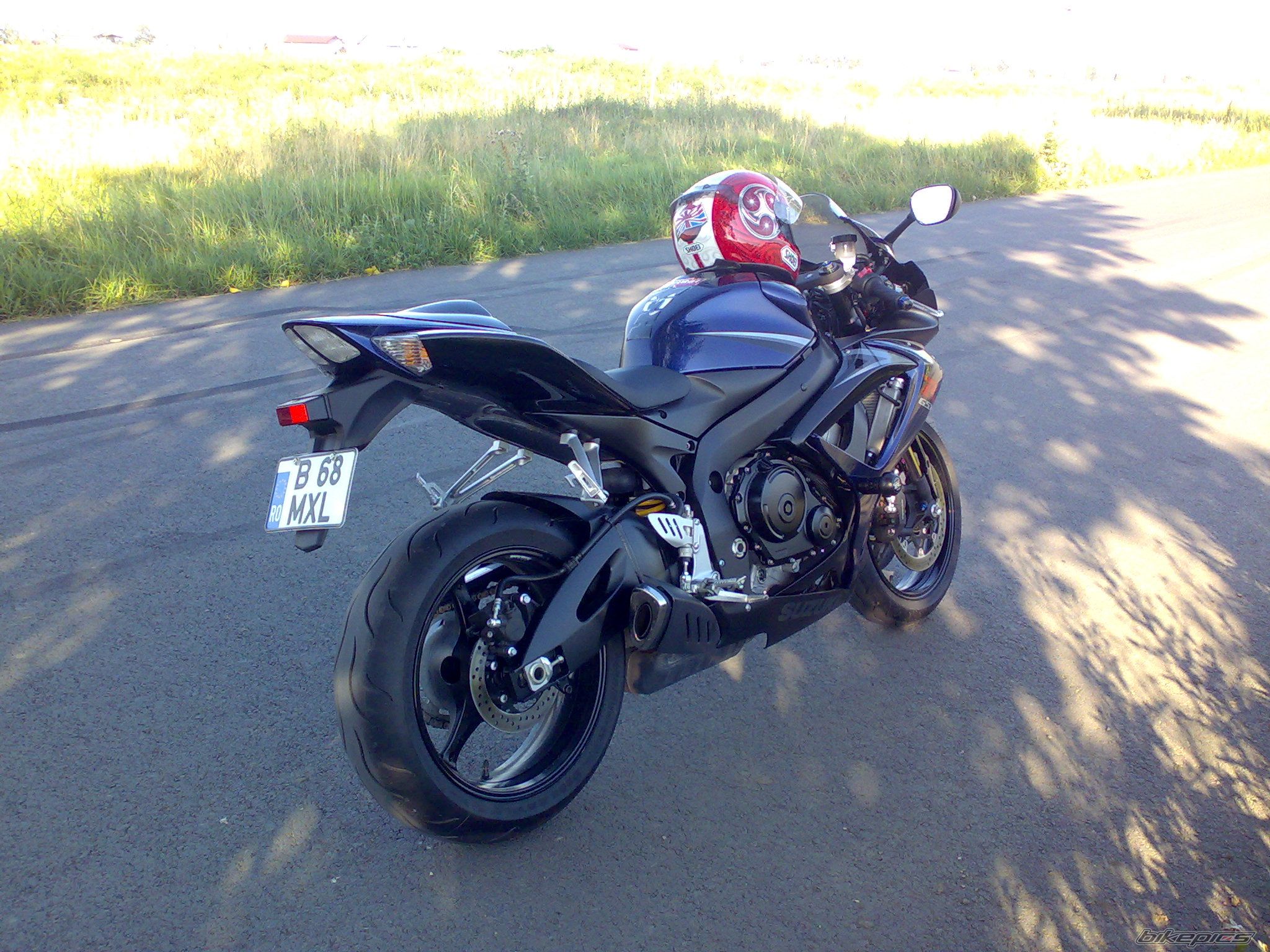 Photo 1324056