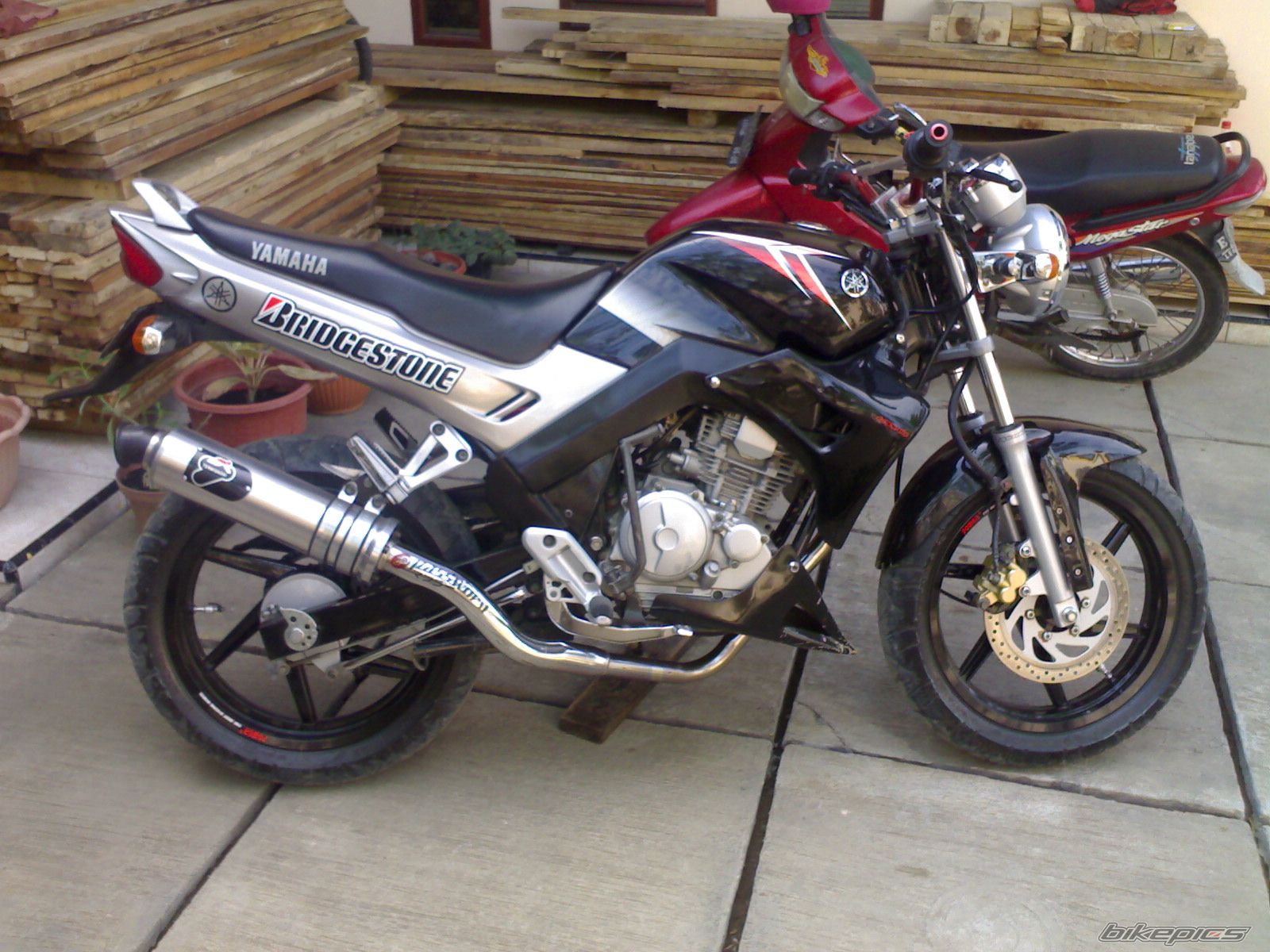 Photo 1324200