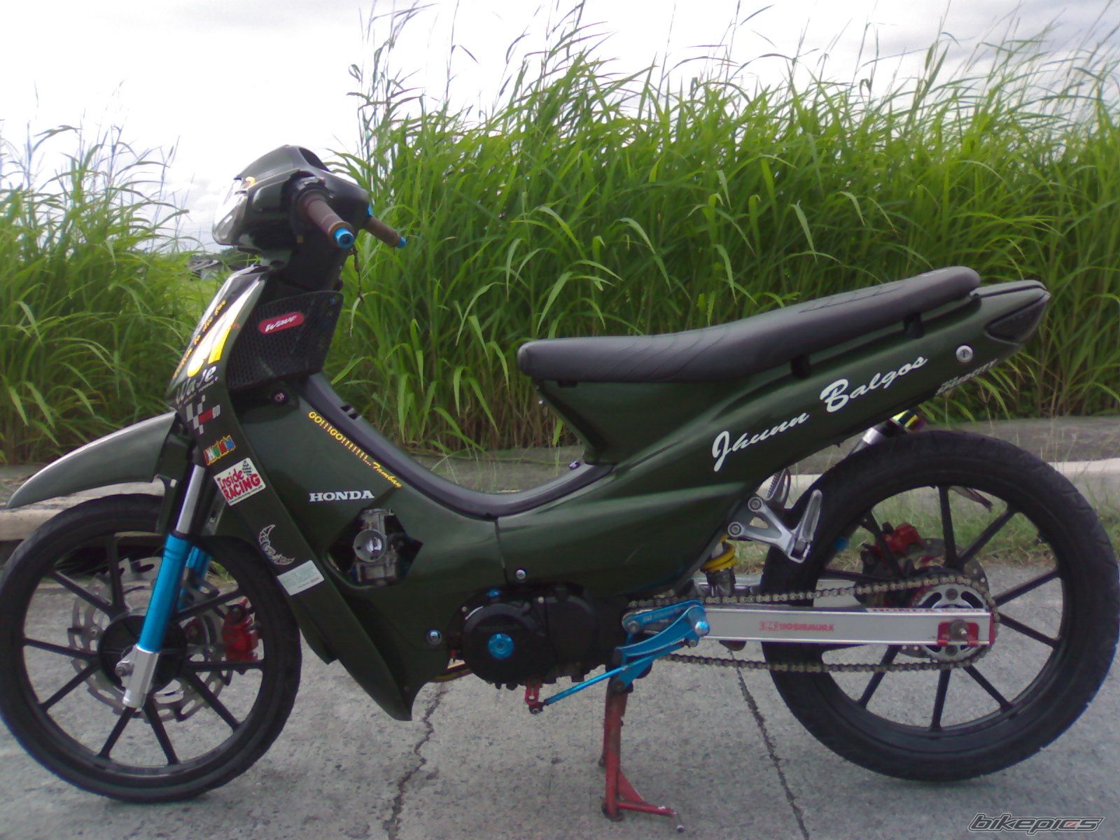 Photo 1324212