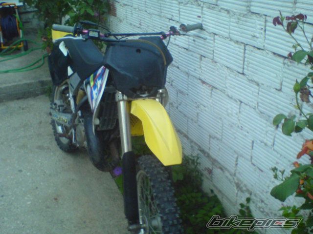 Photo 1324780