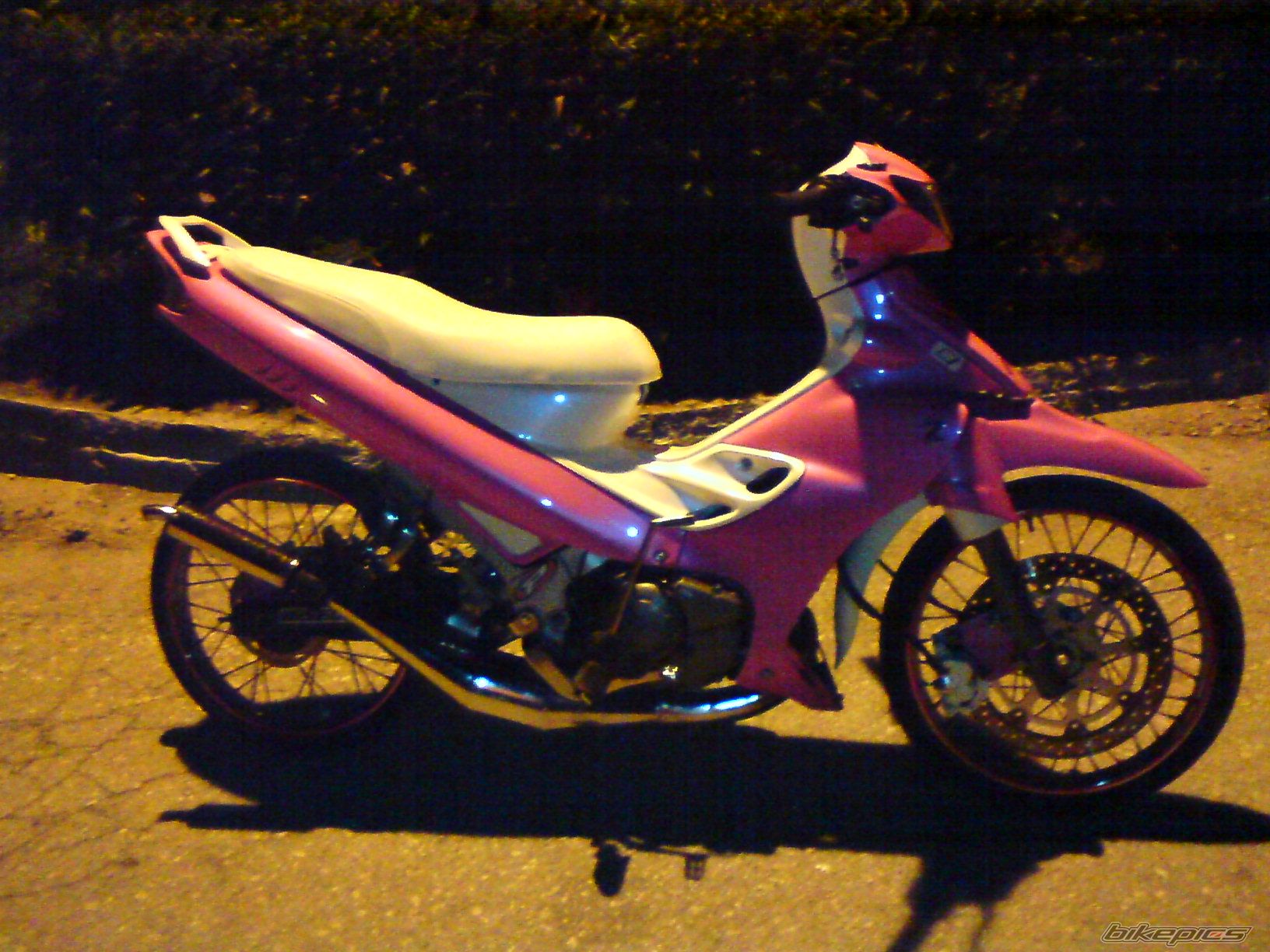 Photo 1325408