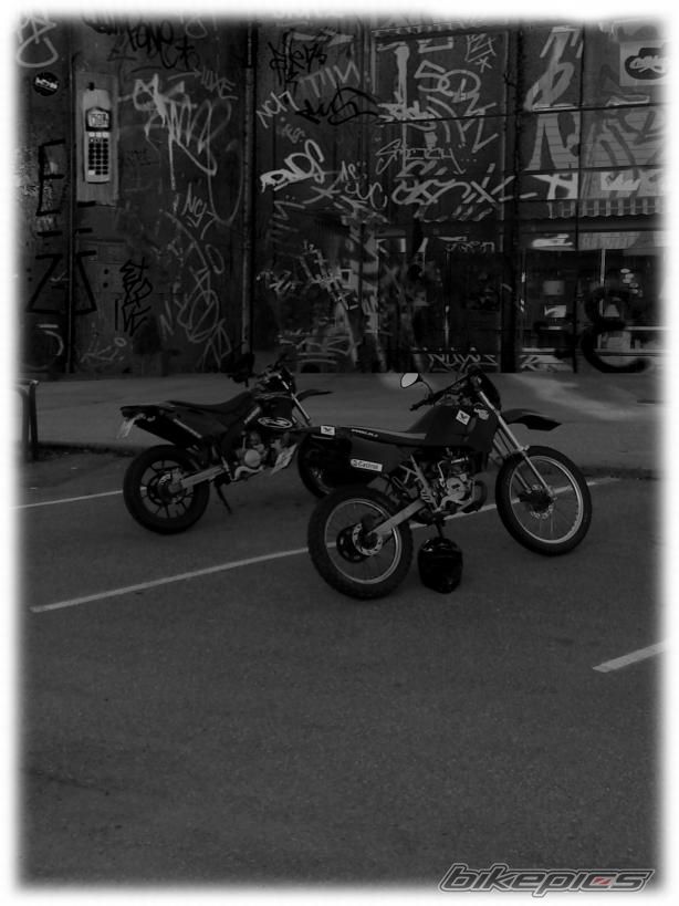 Photo 1325770