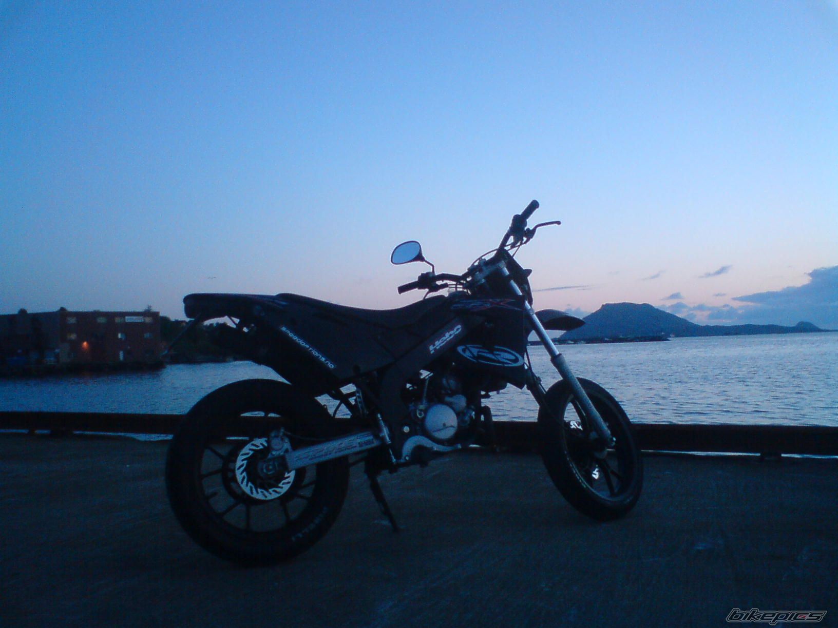 Bike Photo 1325772