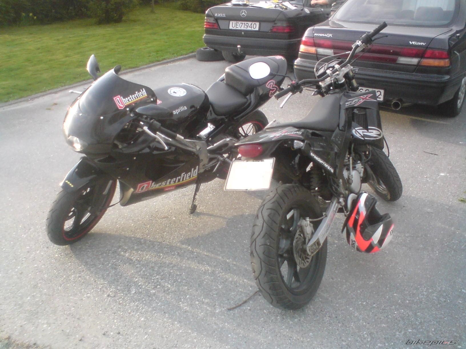 Photo 1325778