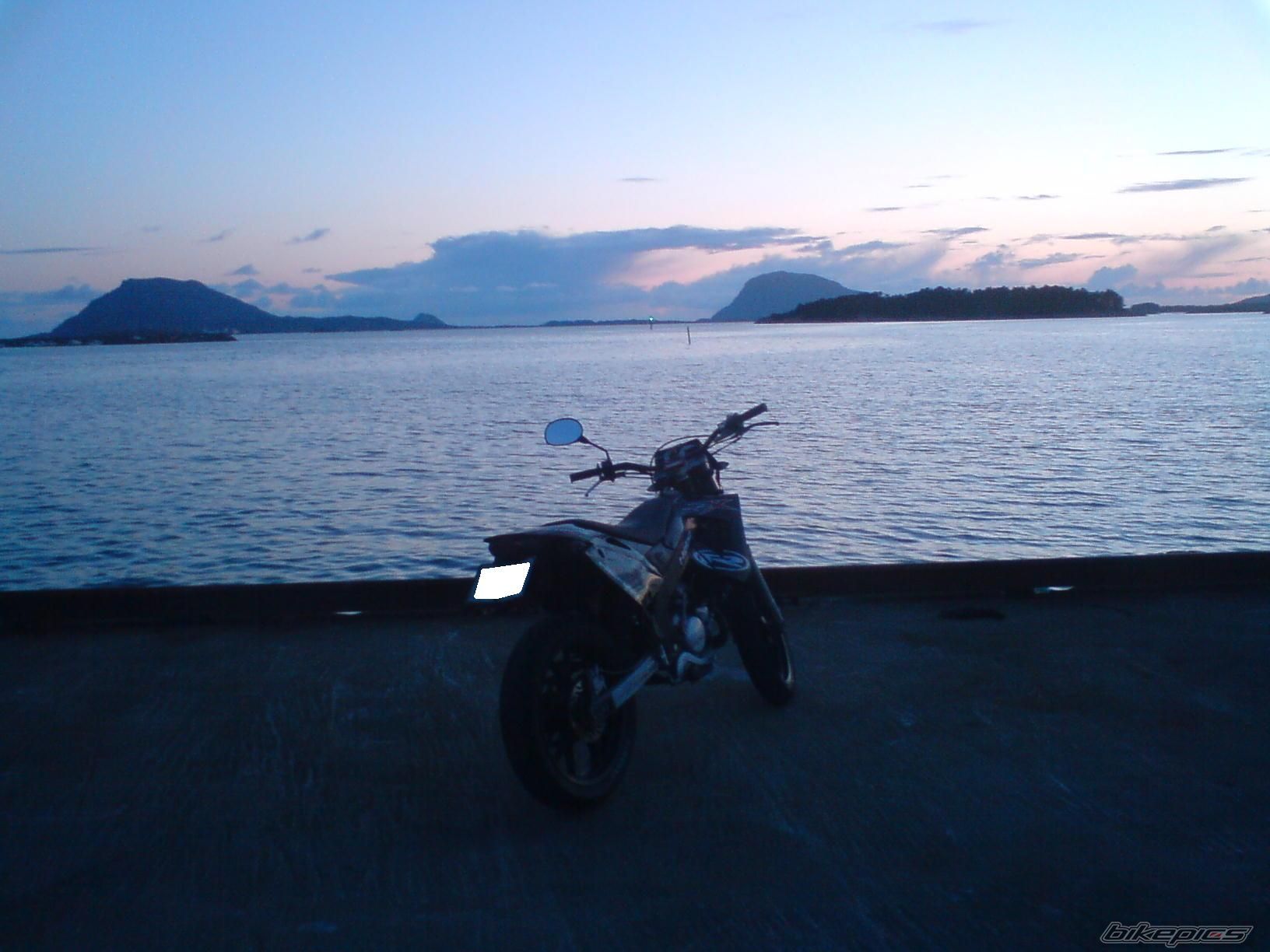 Photo 1325785