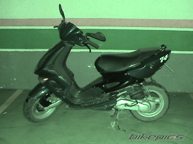 Photo 1325930