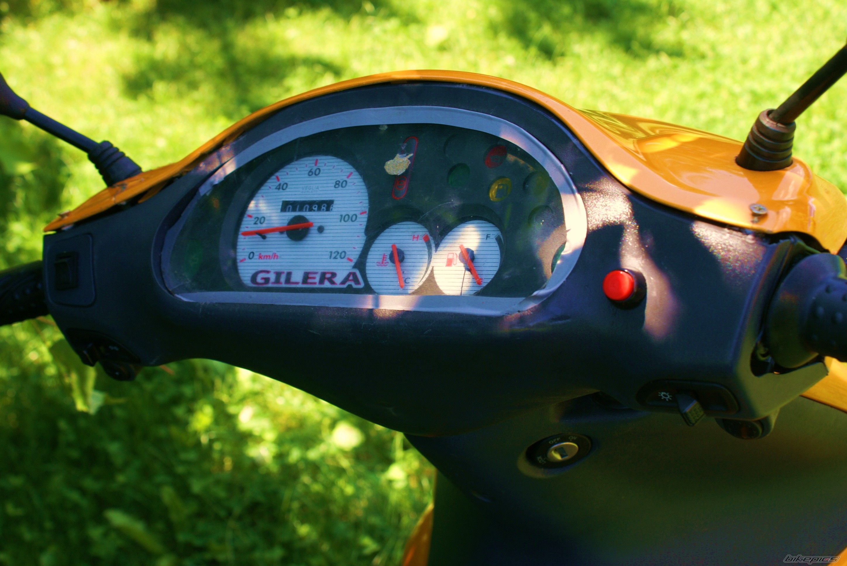 Photo 1325935