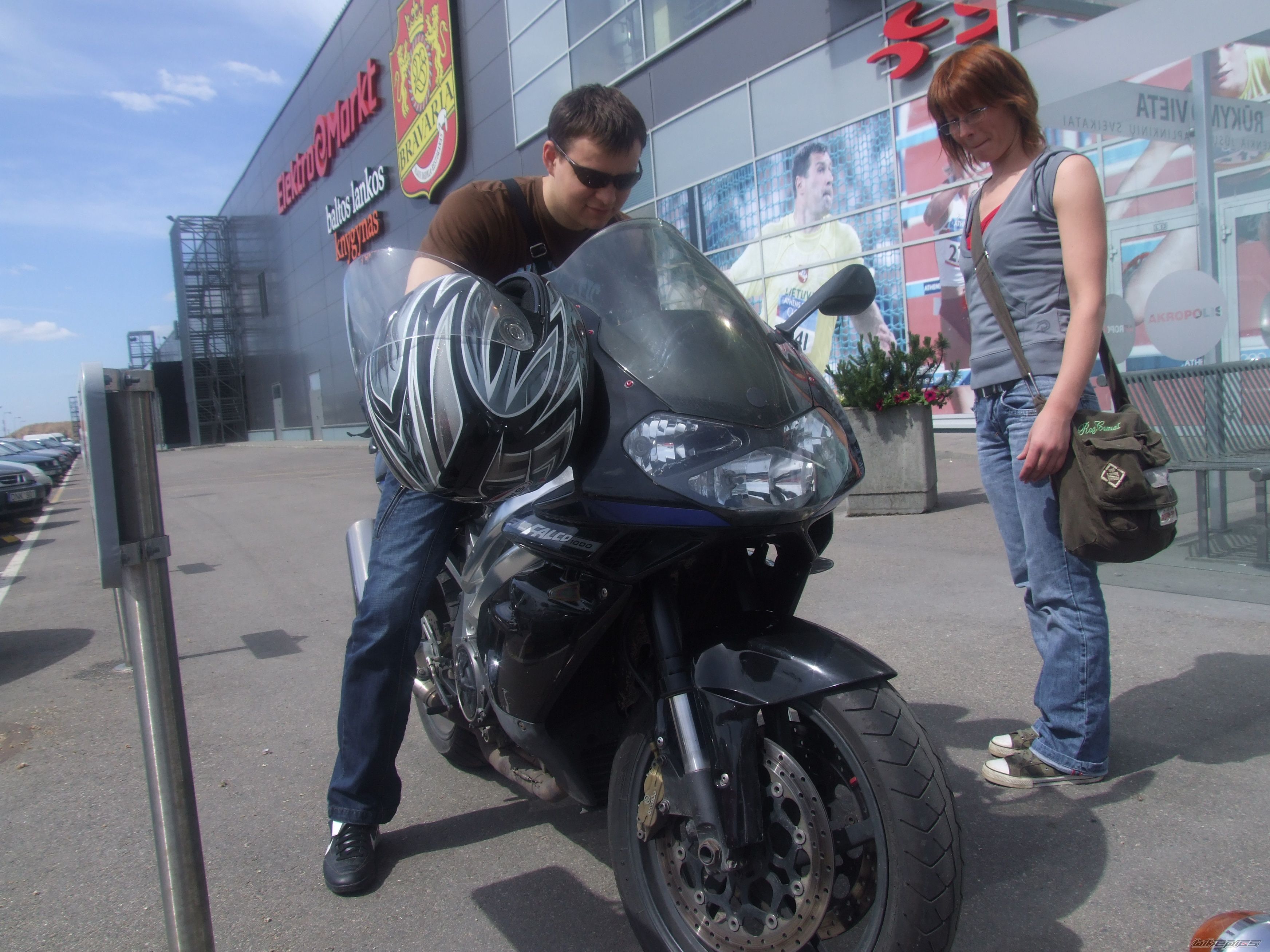 Photo 1326288