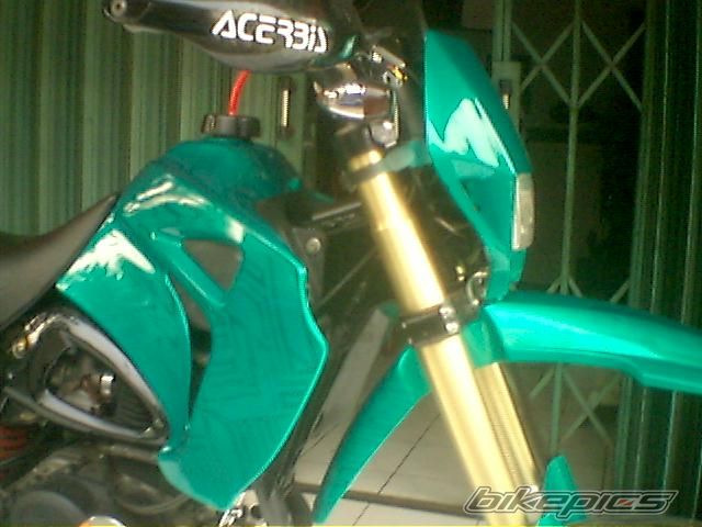 Photo 1326415