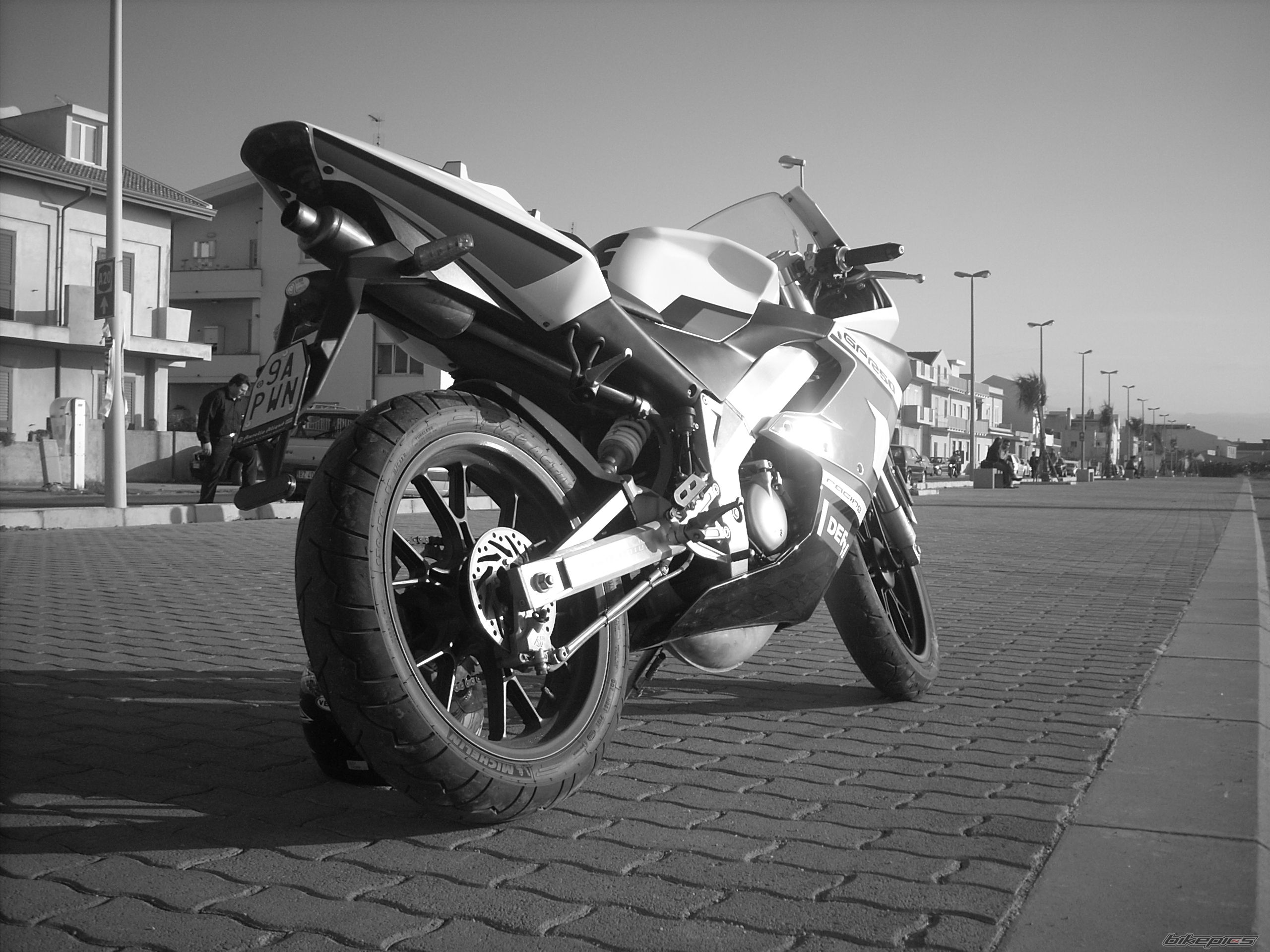 Photo 1326549