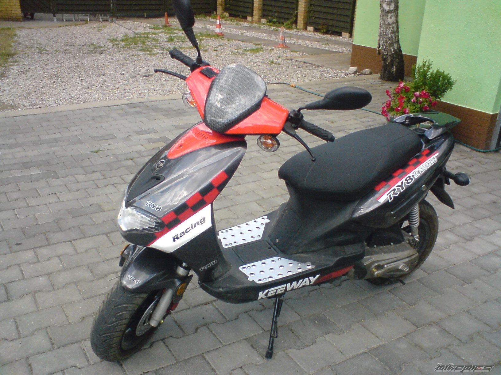 Photo 1326748