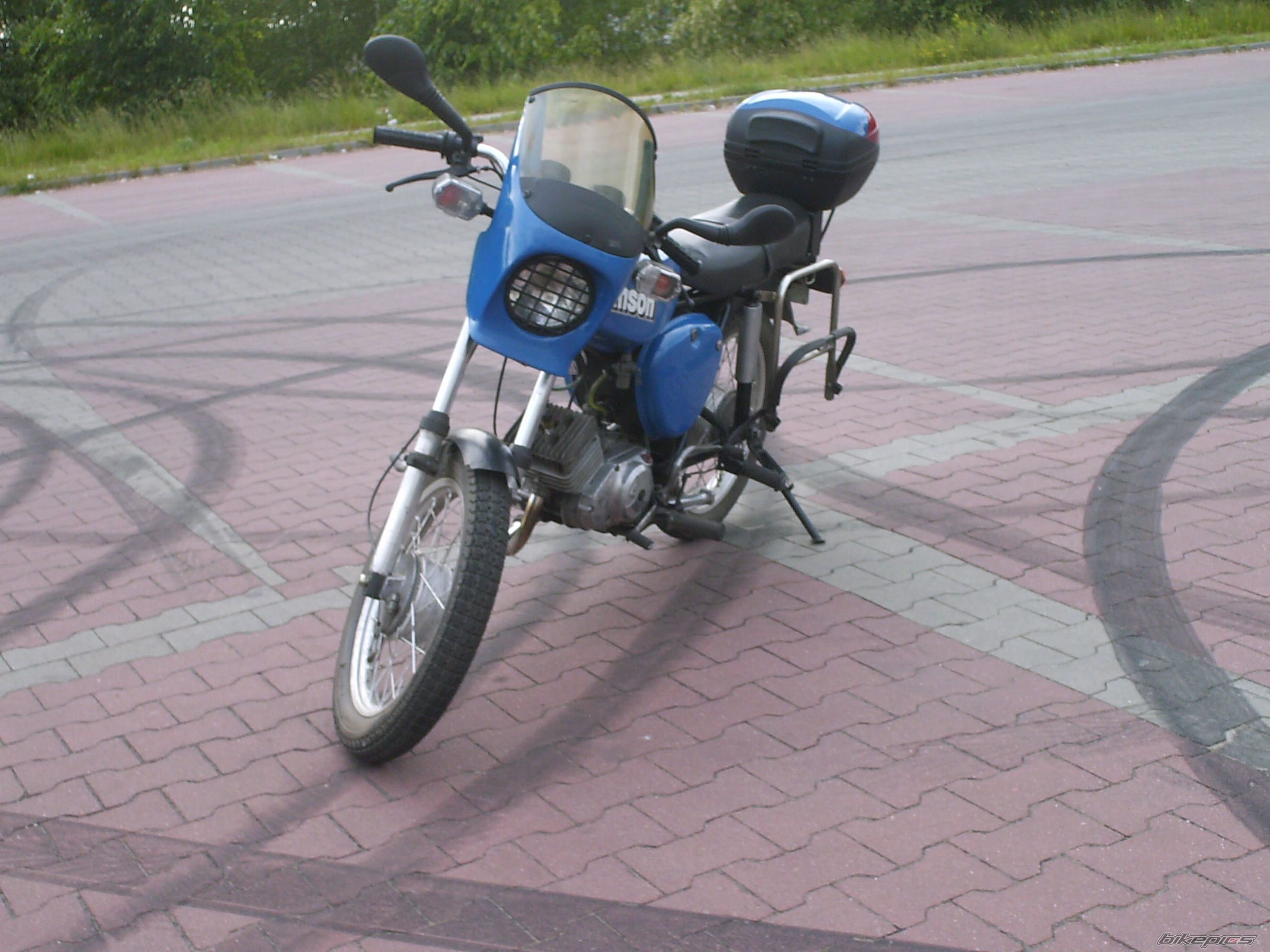 Photo 1326765