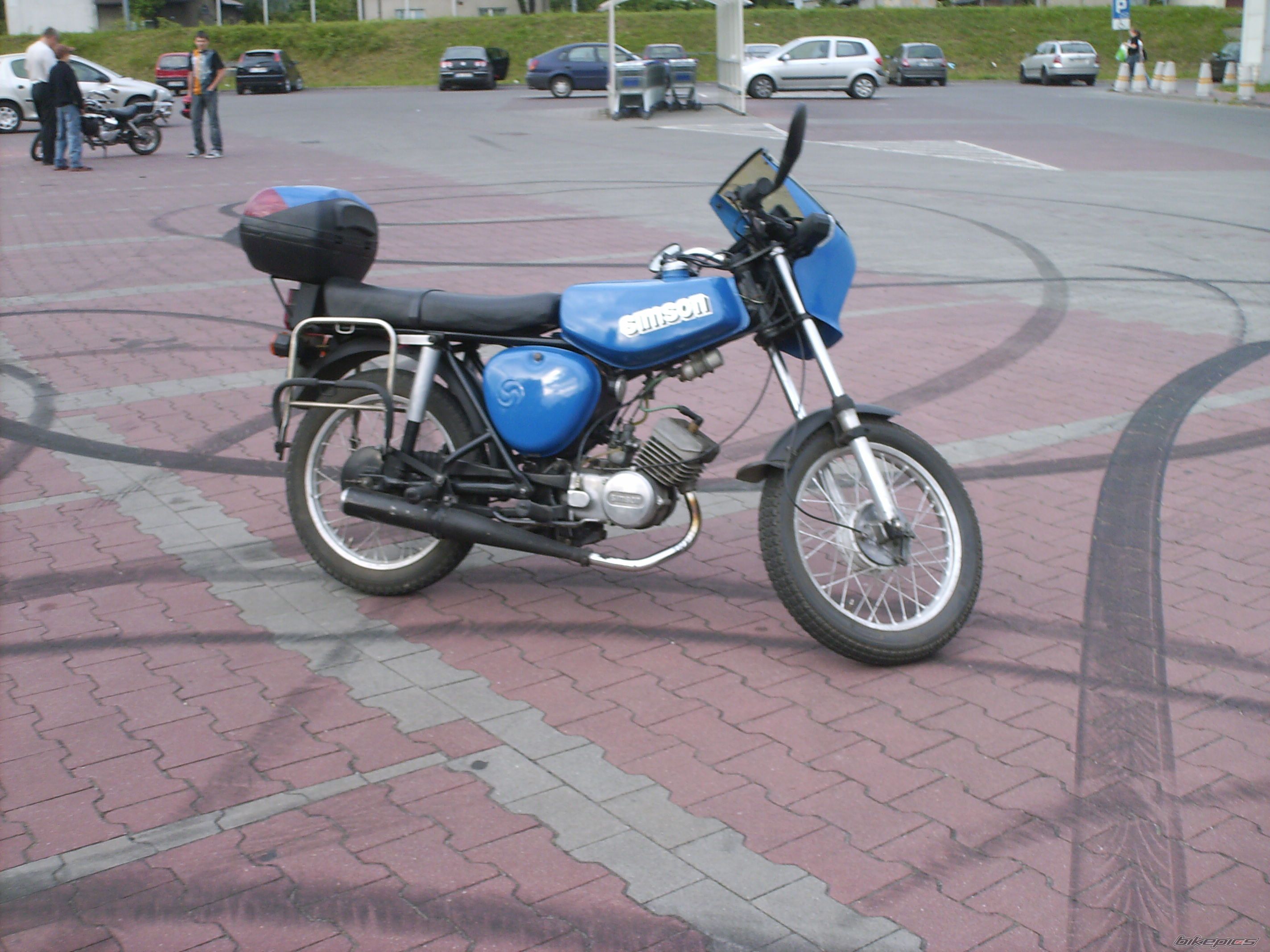 Photo 1326766