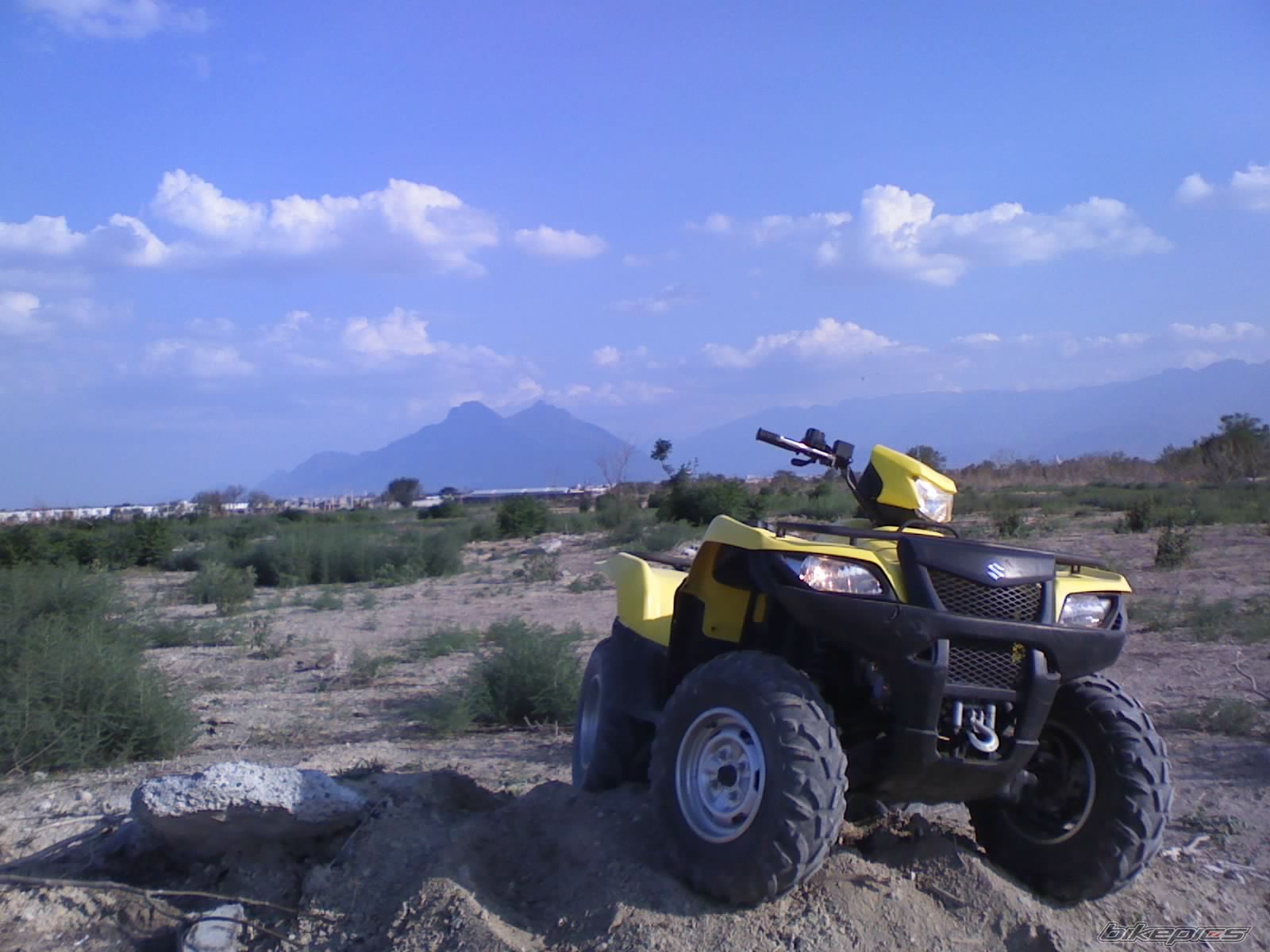 Photo 1326779