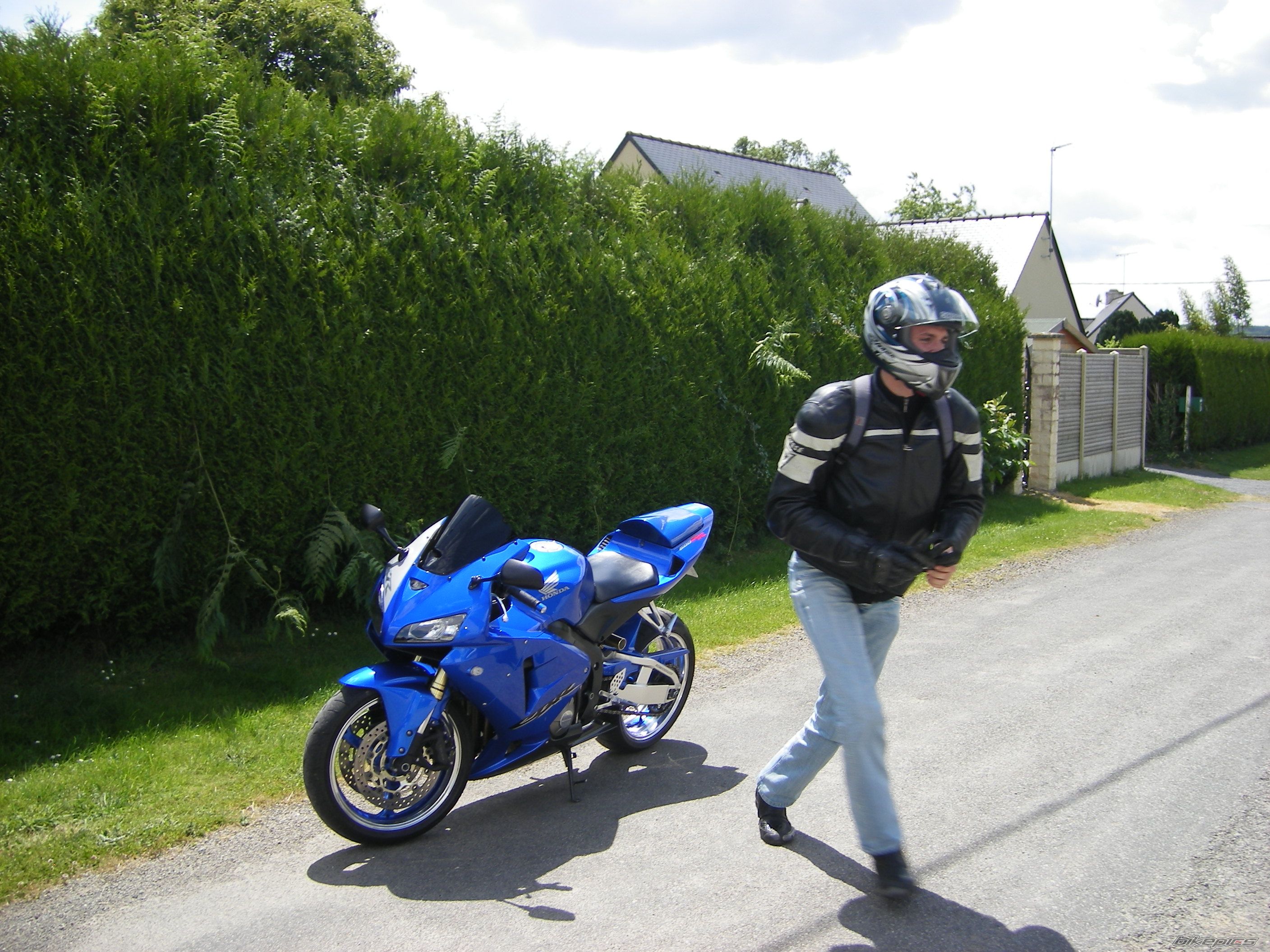 Bike Photo 1327026