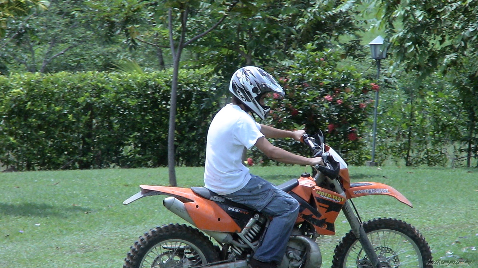 Photo 1327147