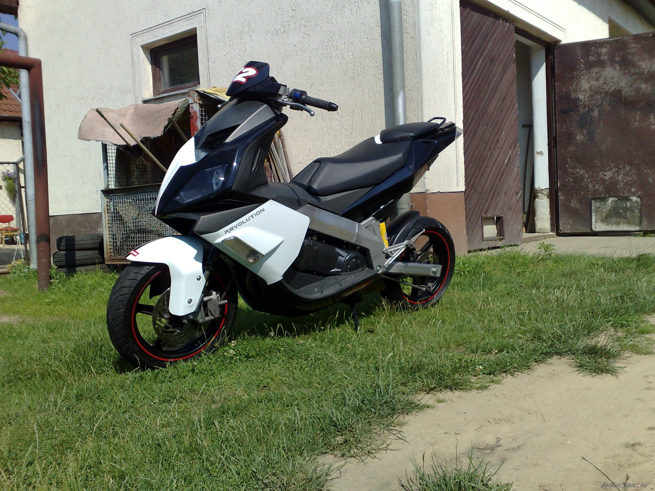 Photo 1327171