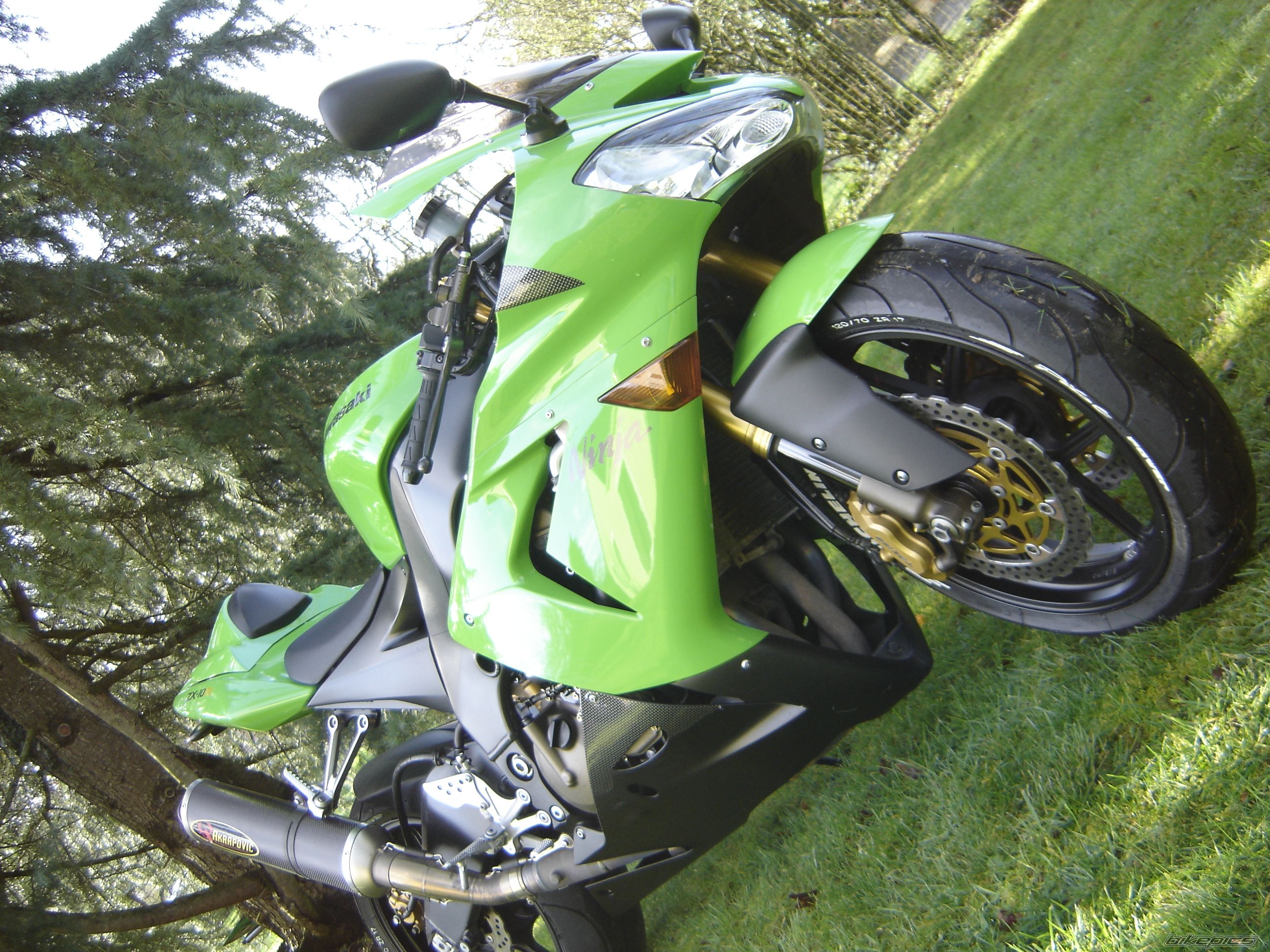 Photo 1327224