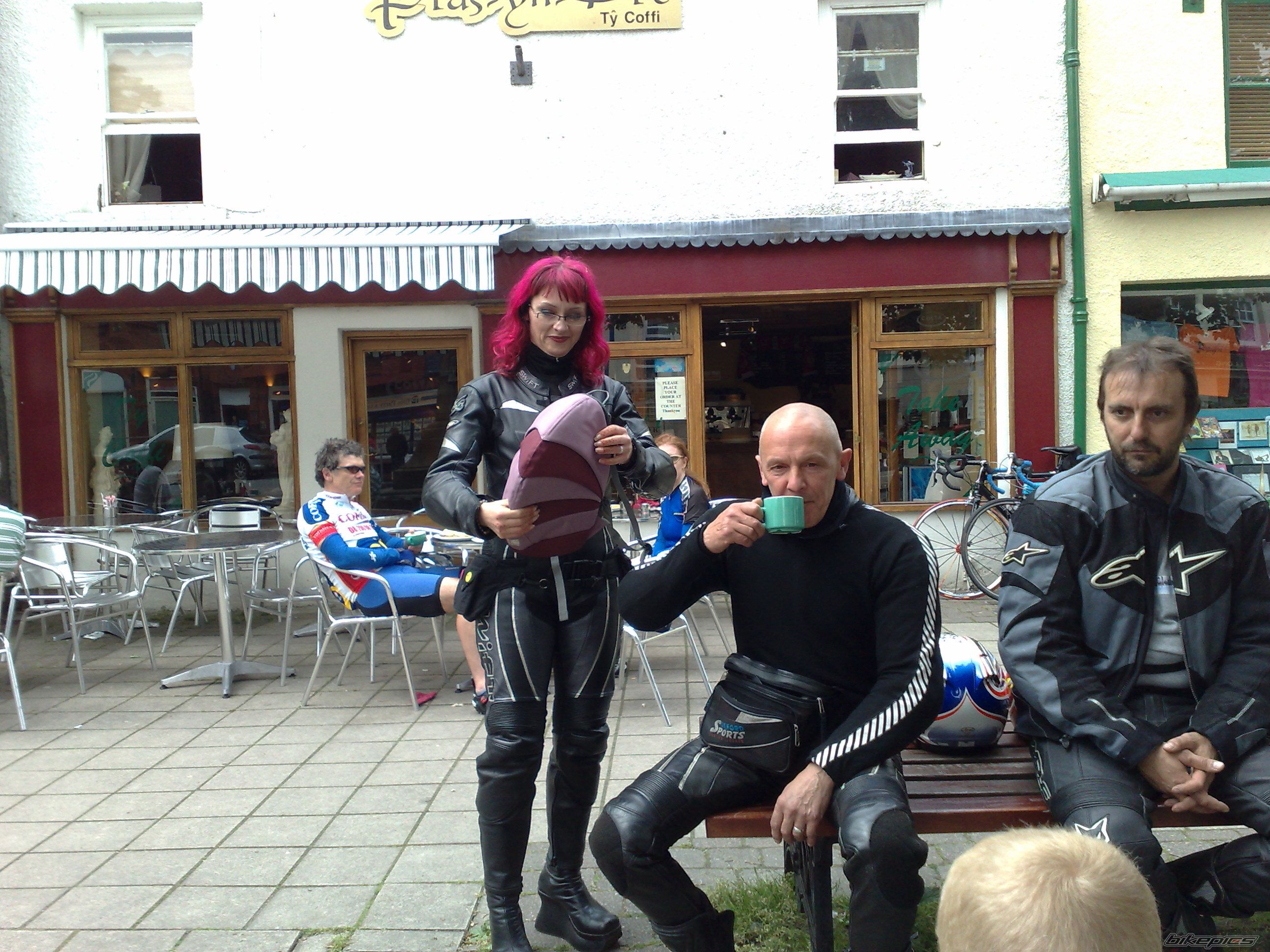 Photo 1327242