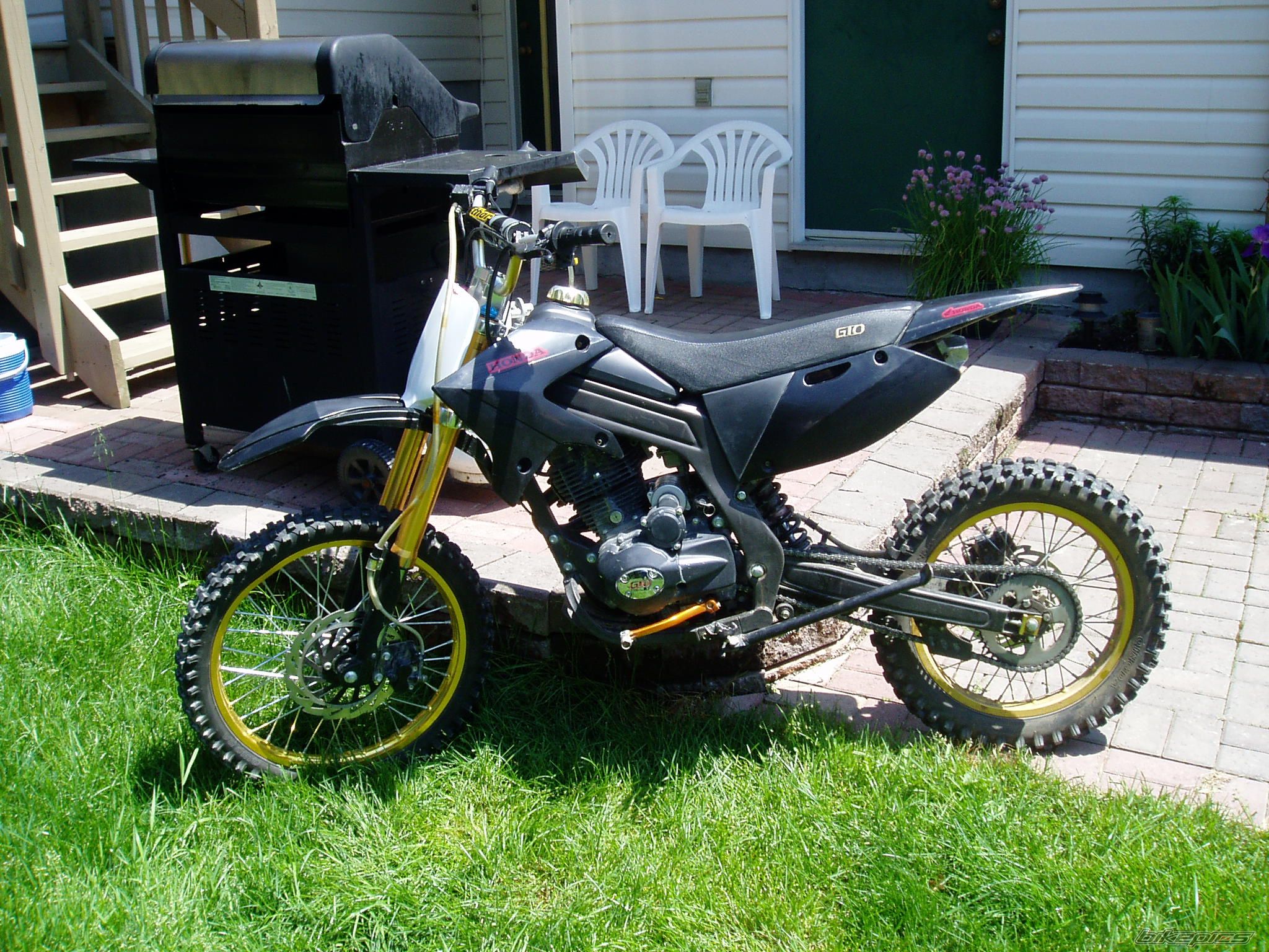 Photo 1327388