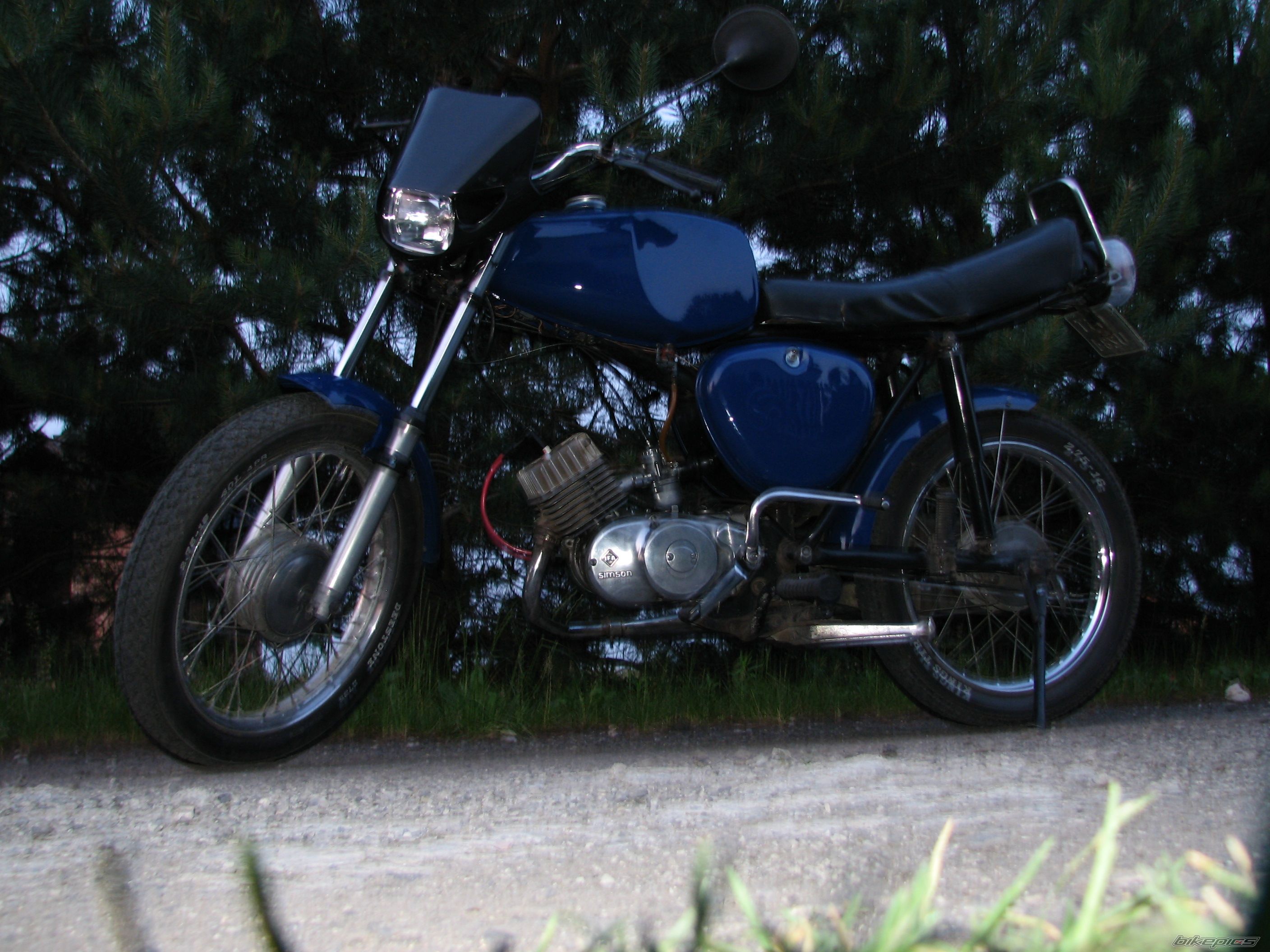 Photo 1327390