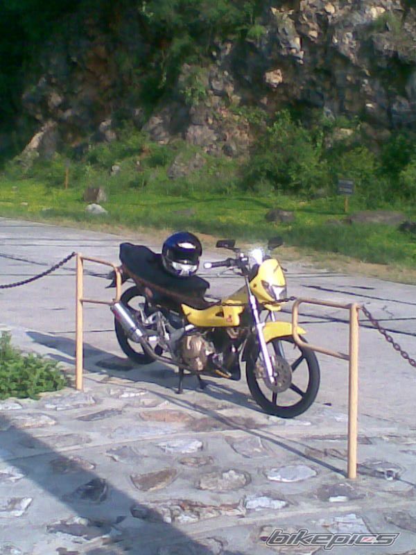 Photo 1327437