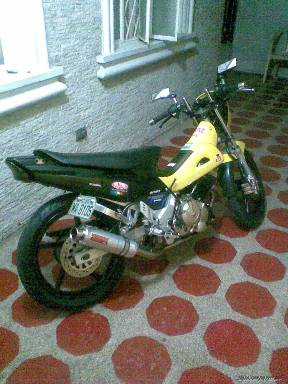 Photo 1327447