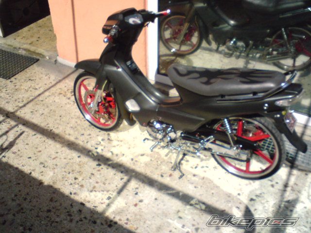 Photo 1327631