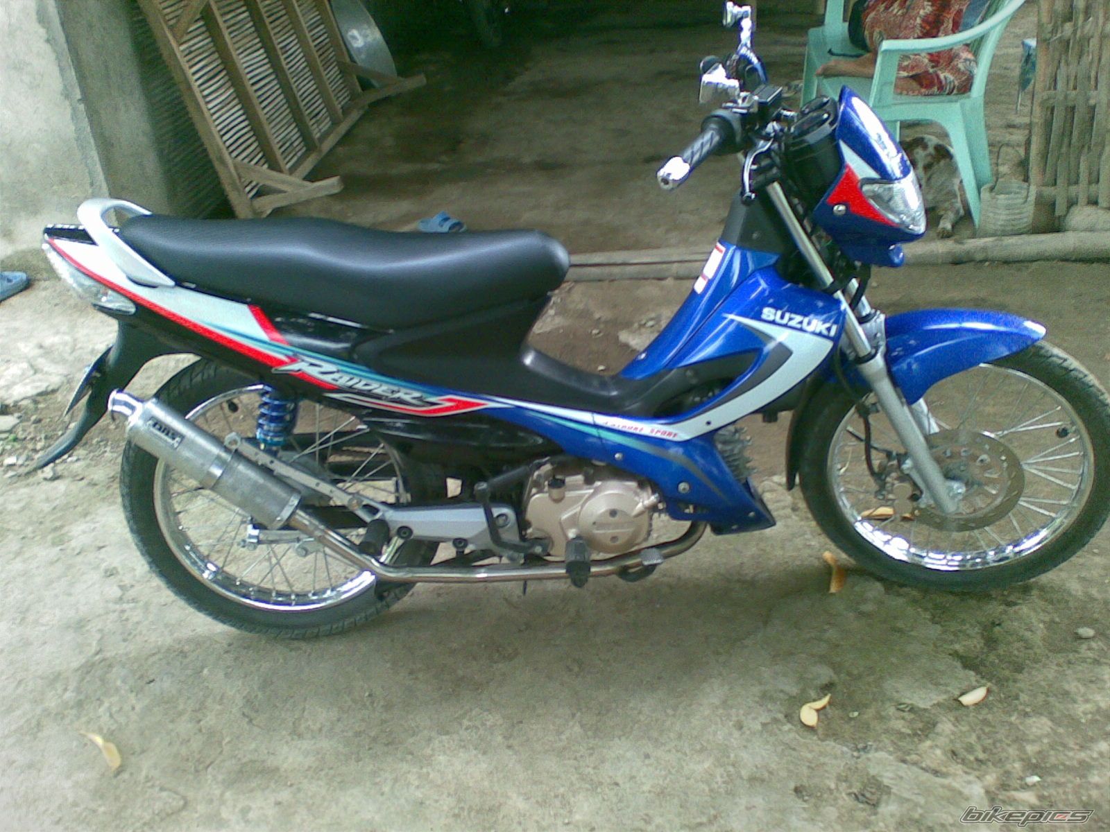 Photo 1327632