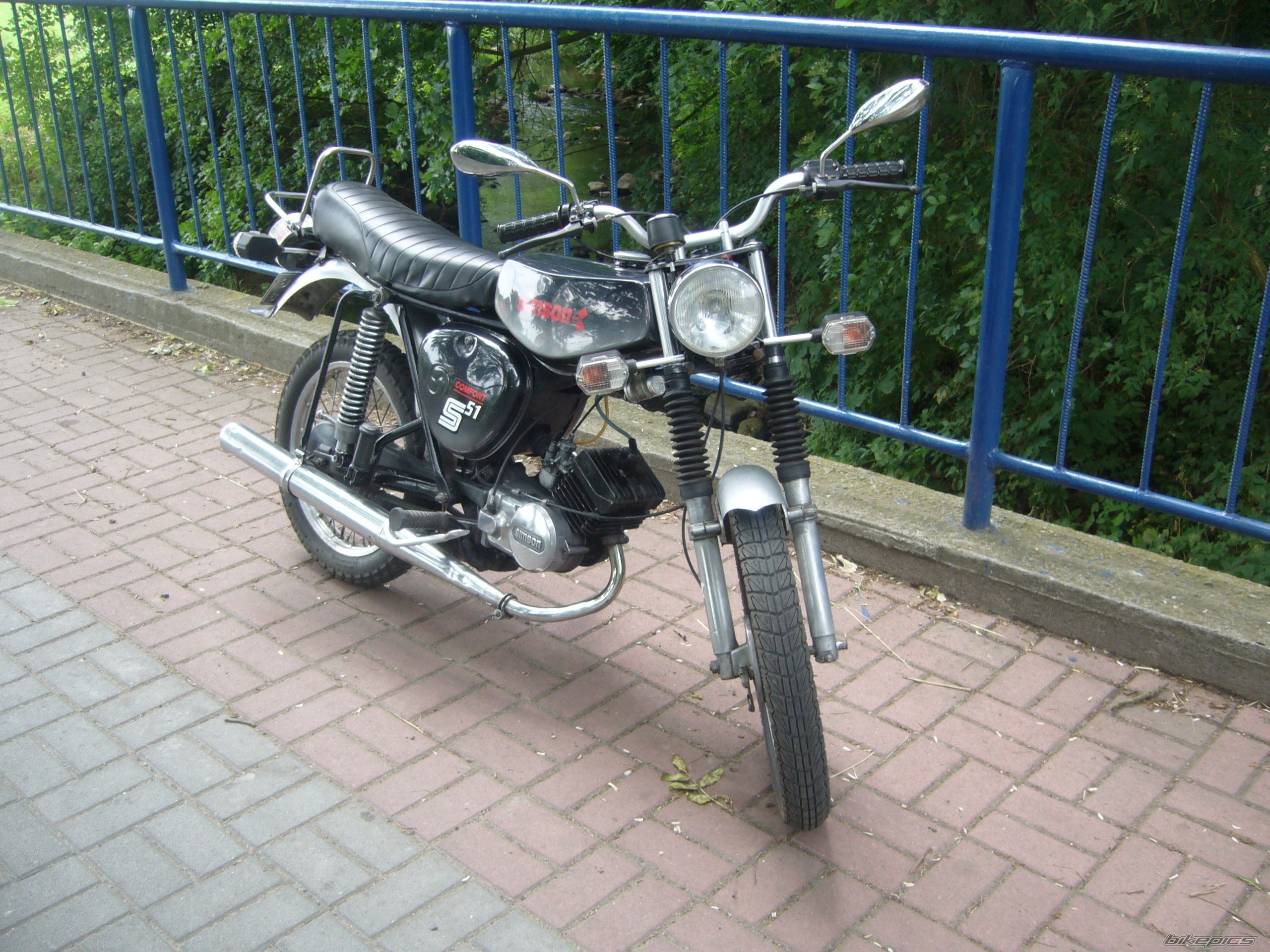 Photo 1327652