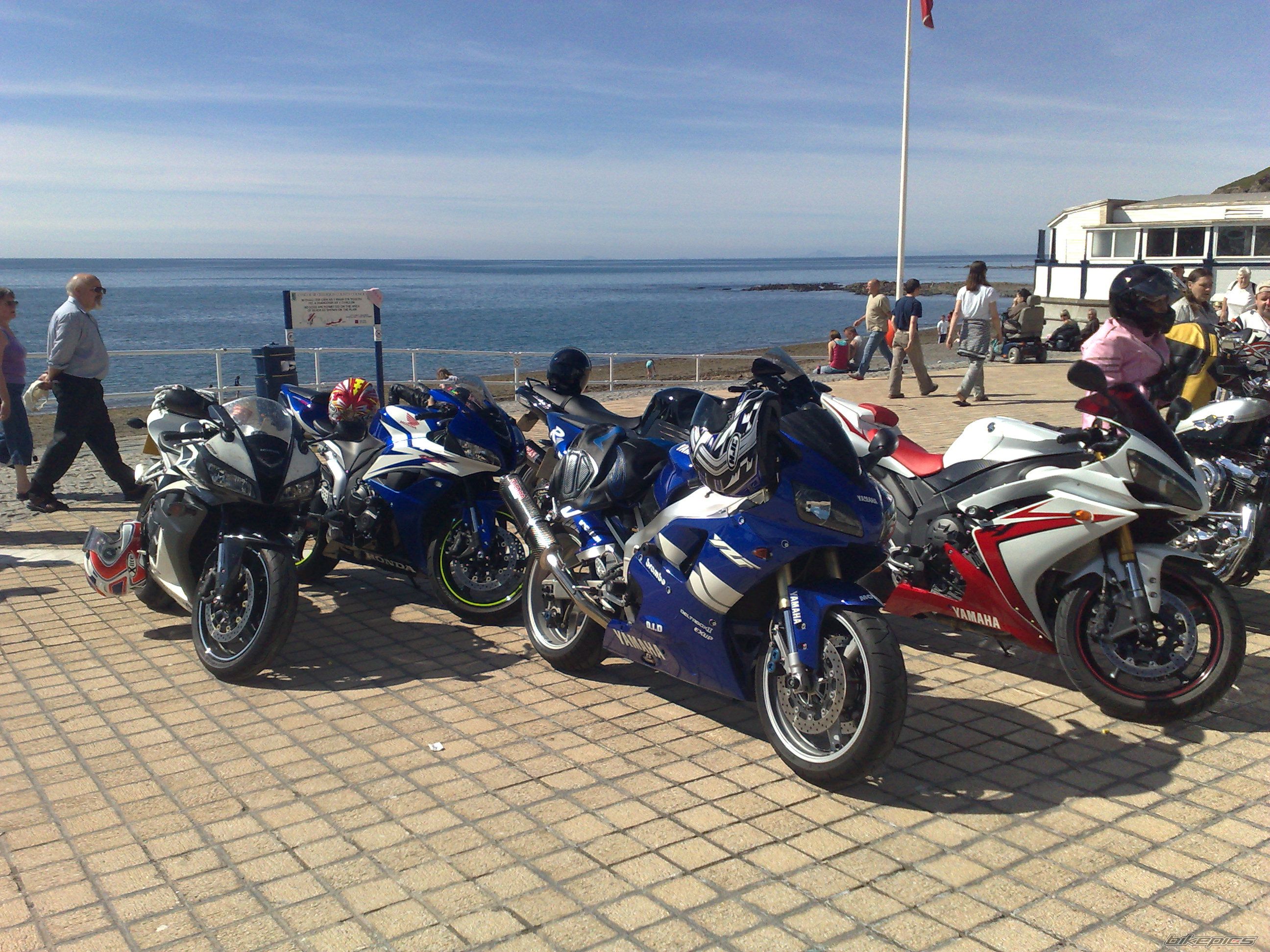 Photo 1327729