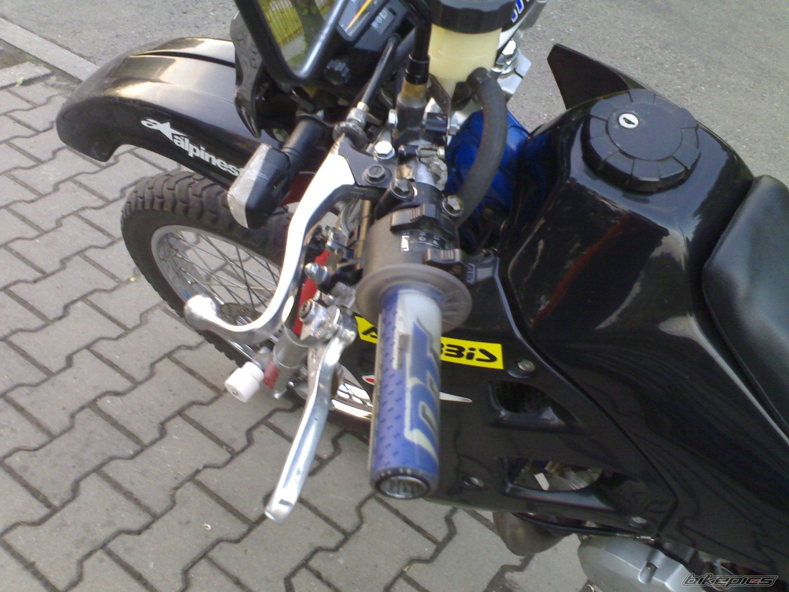 Photo 1327847