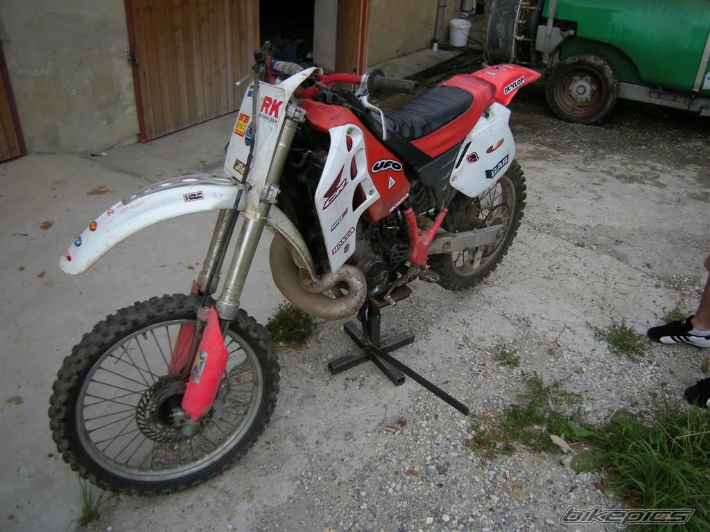 Photo 1327935