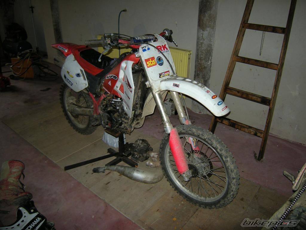 Photo 1327936