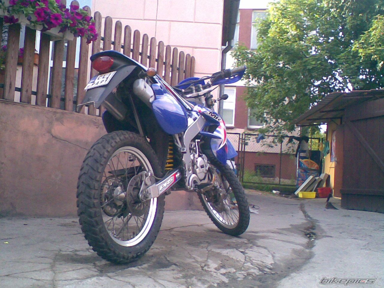 Photo 1328096