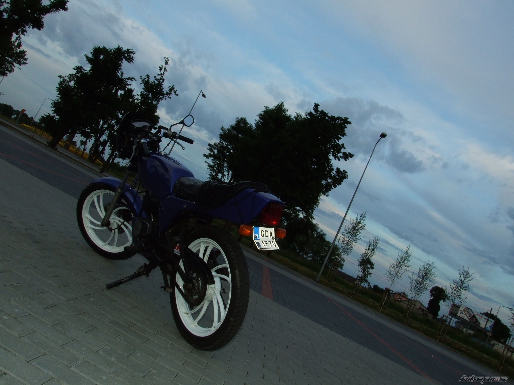 Photo 1328146