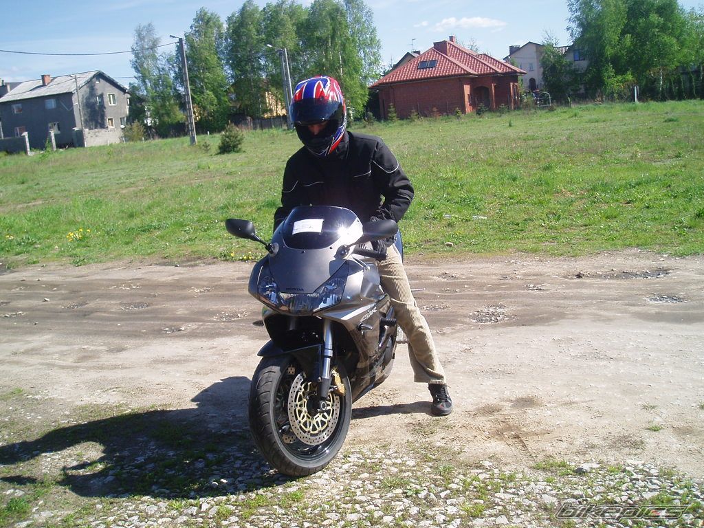 Photo 1328170