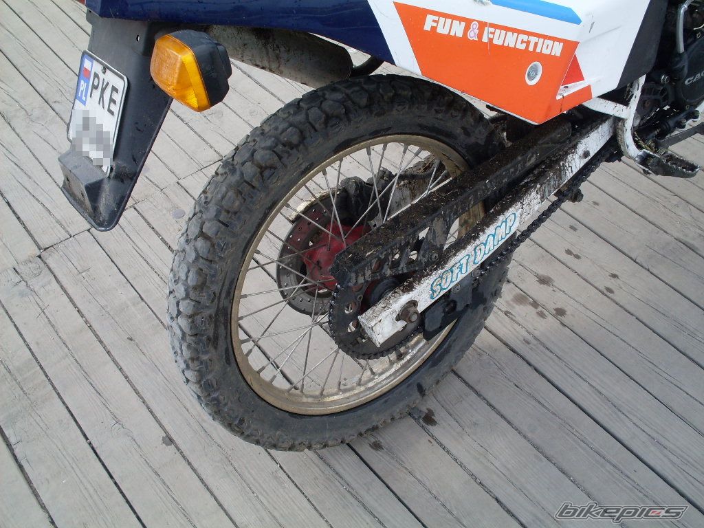 Photo 1328219