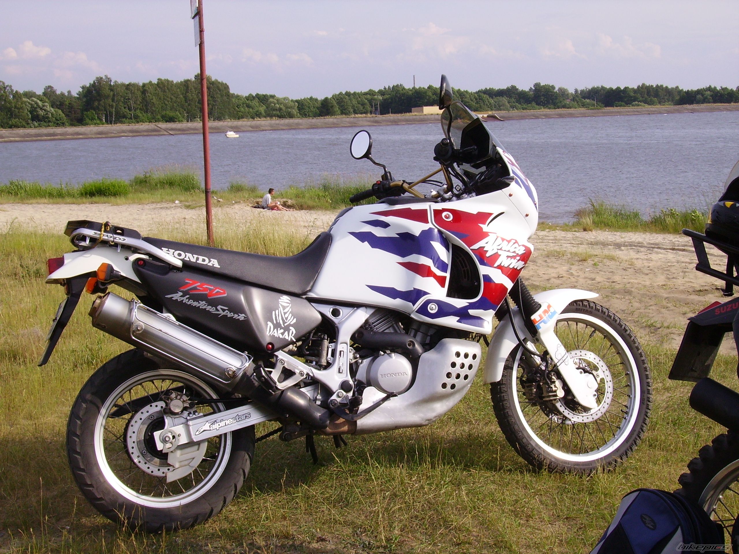 Photo 1328485