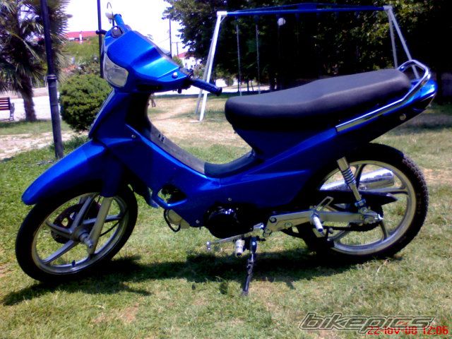 Photo 1328677