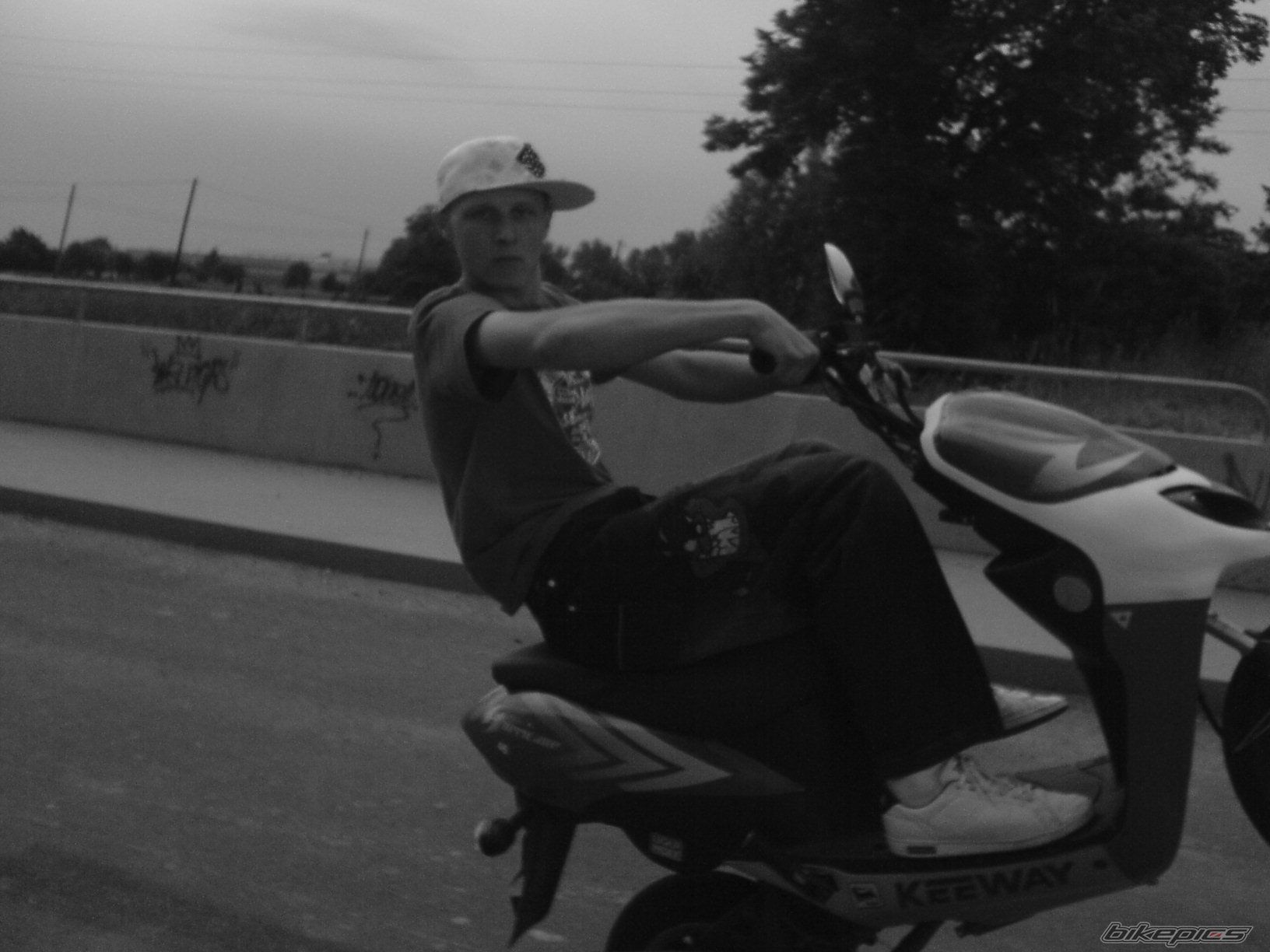 Photo 1328713