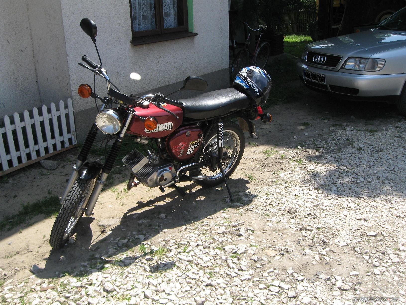 Photo 1328716
