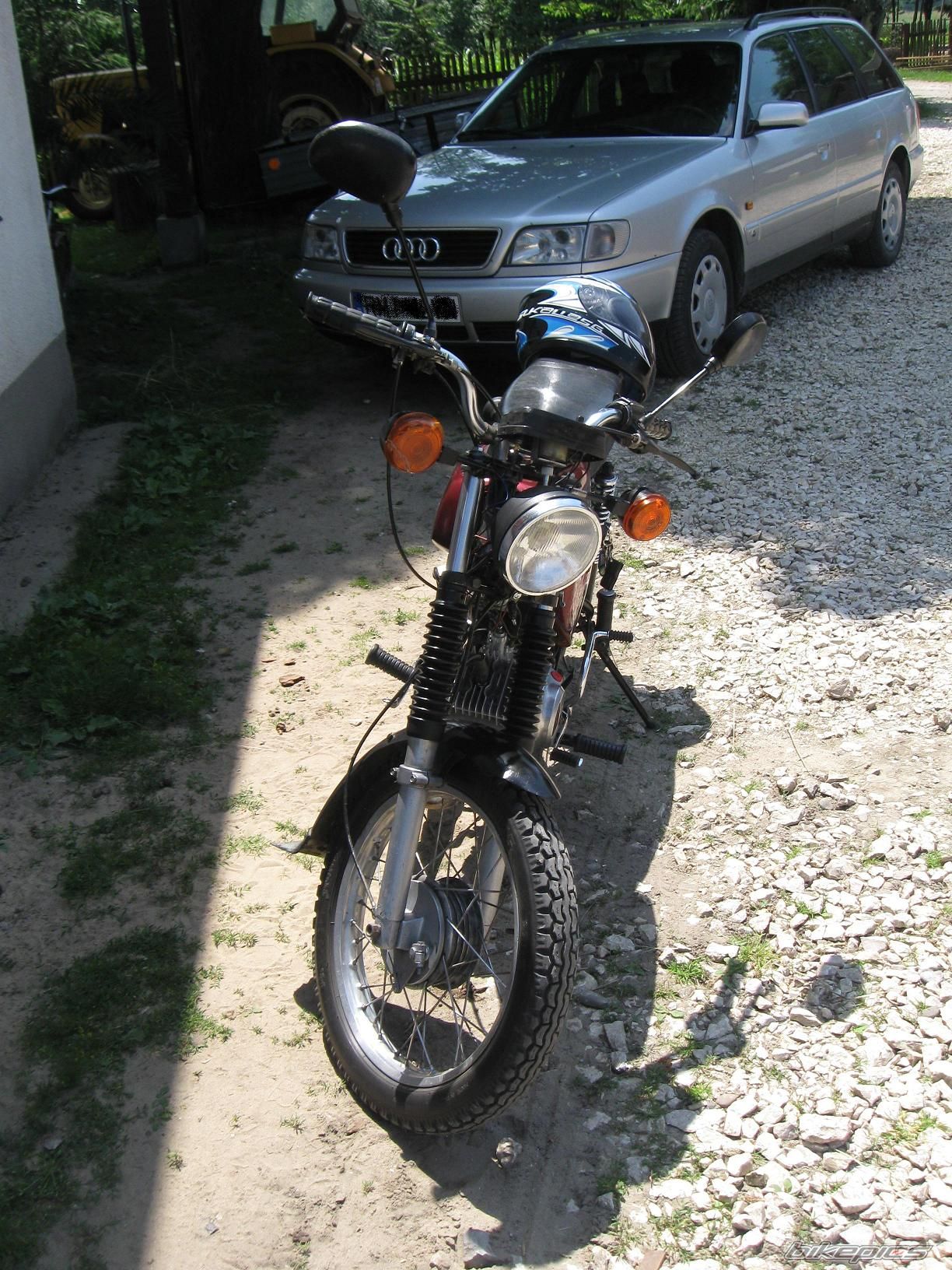 Photo 1328717