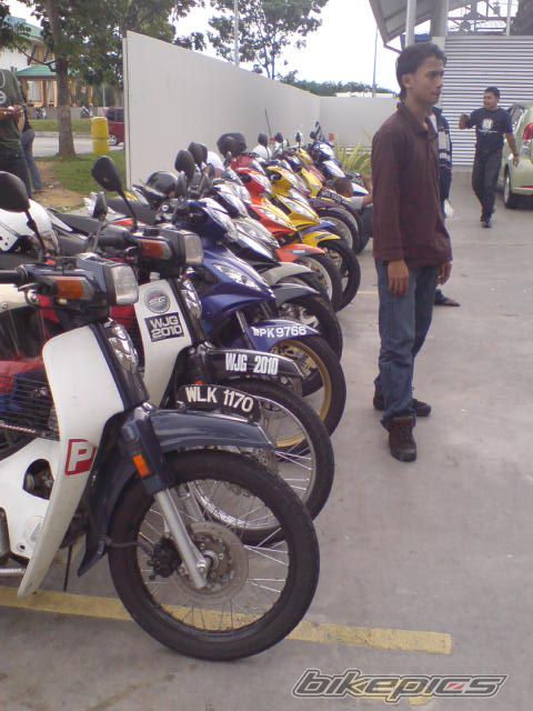 Photo 1328769