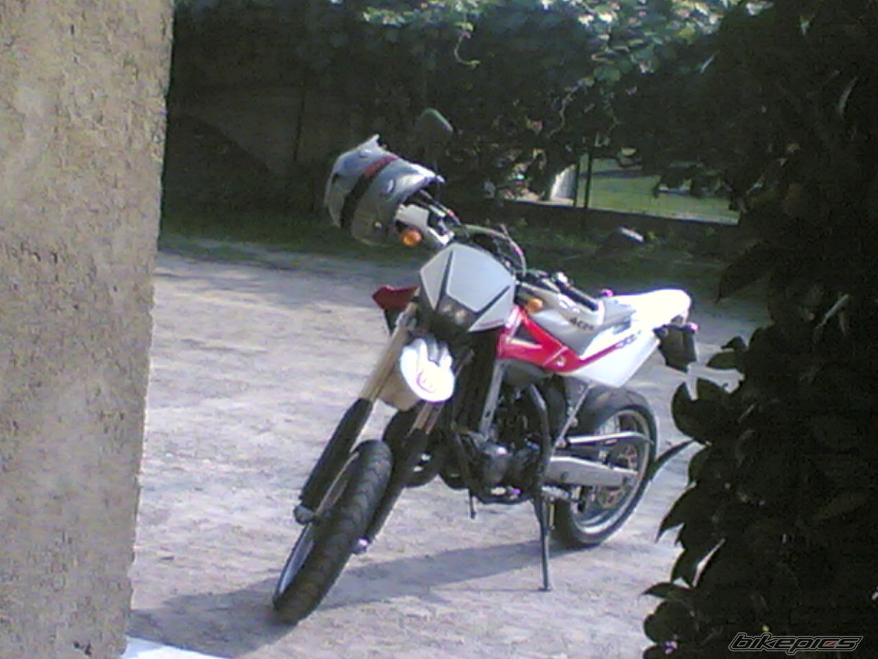 Photo 1328990