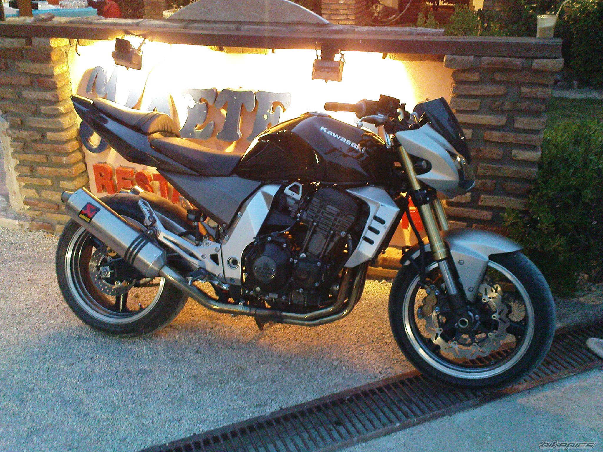 Photo 1329005