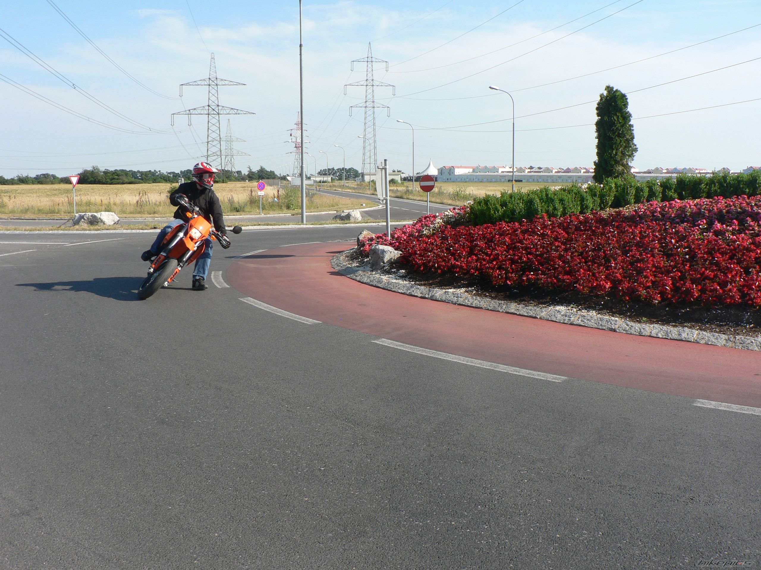 Bike Photo 1329090