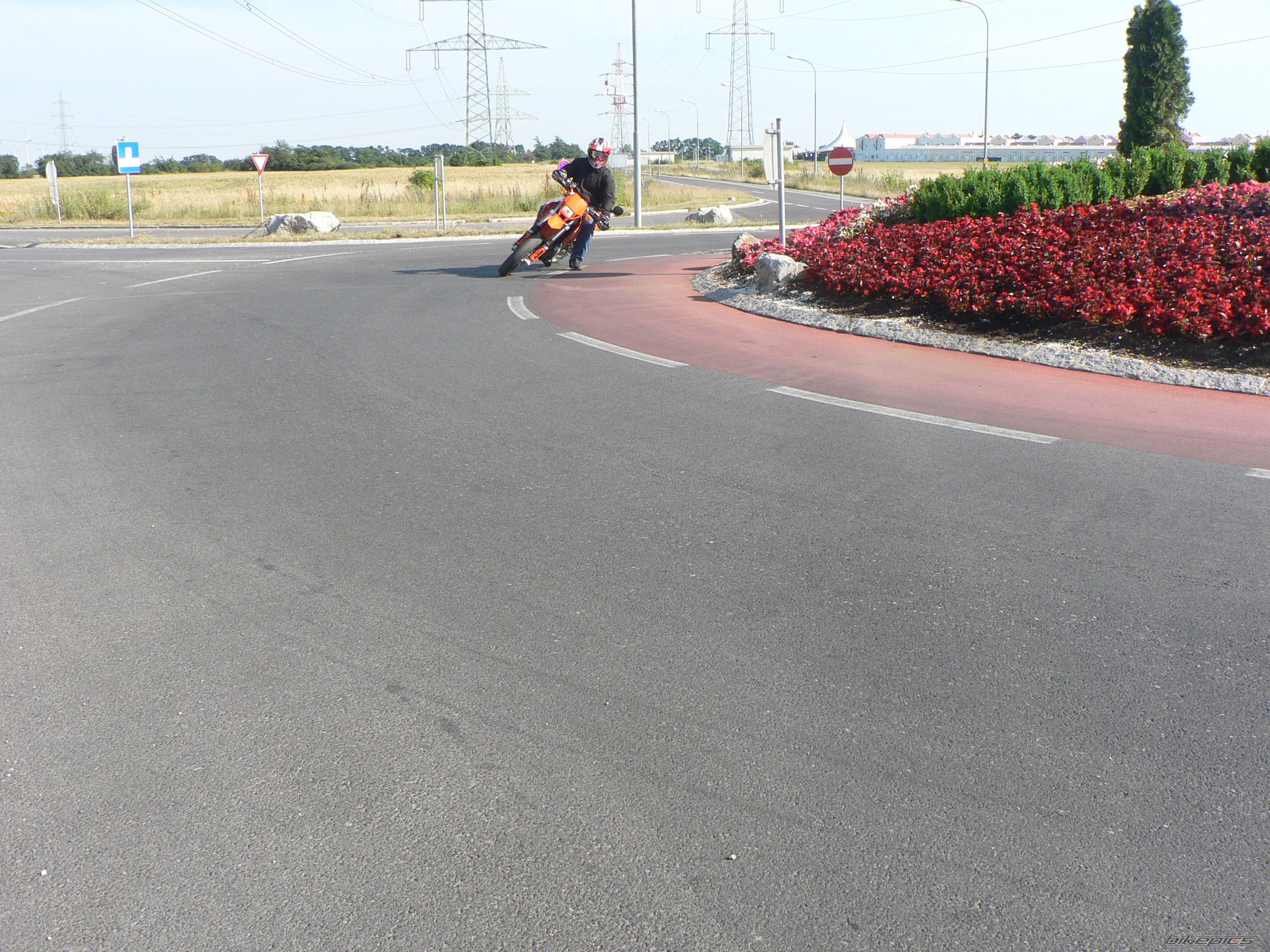 Bike Photo 1329094