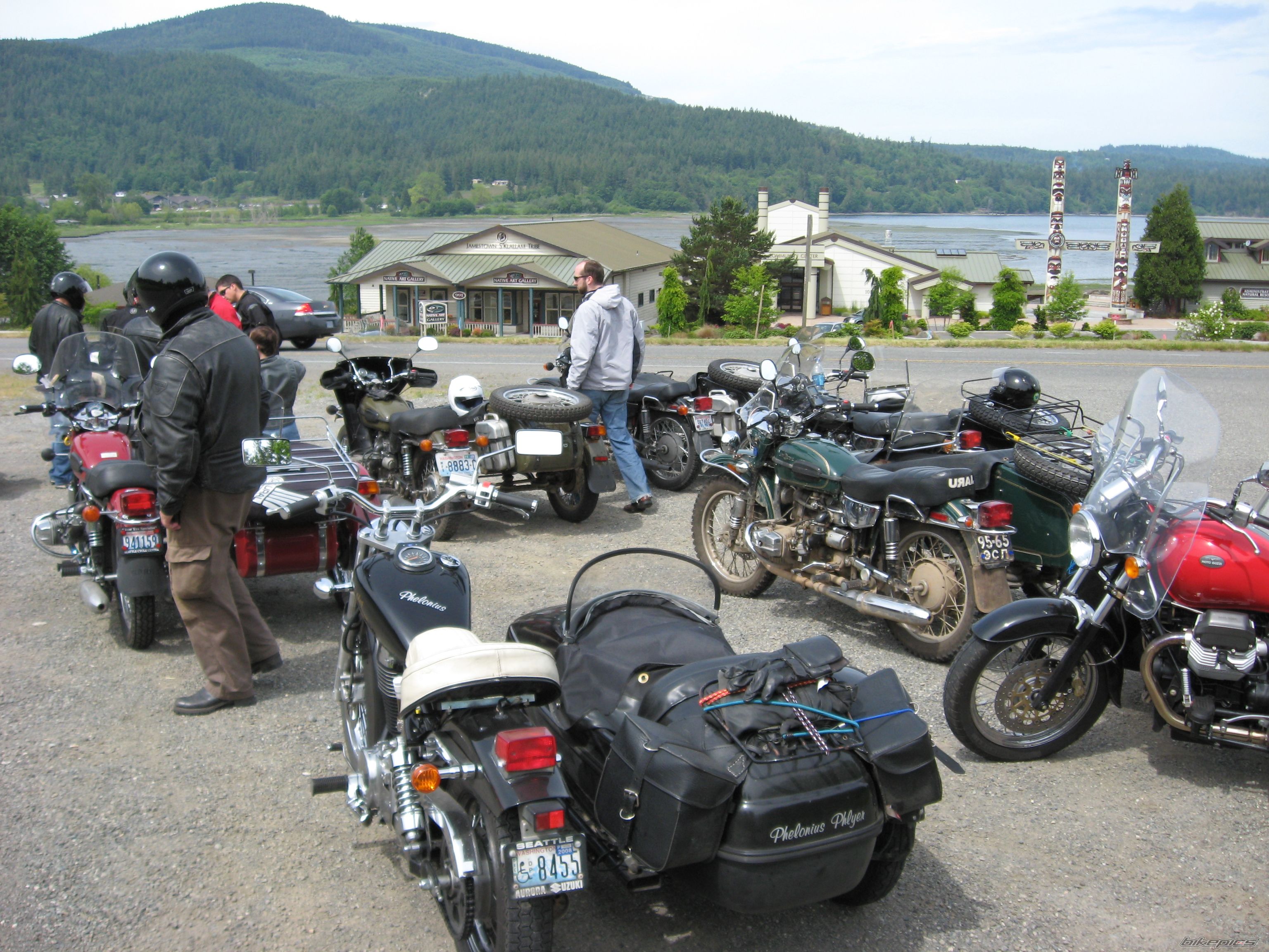 Photo 1329350