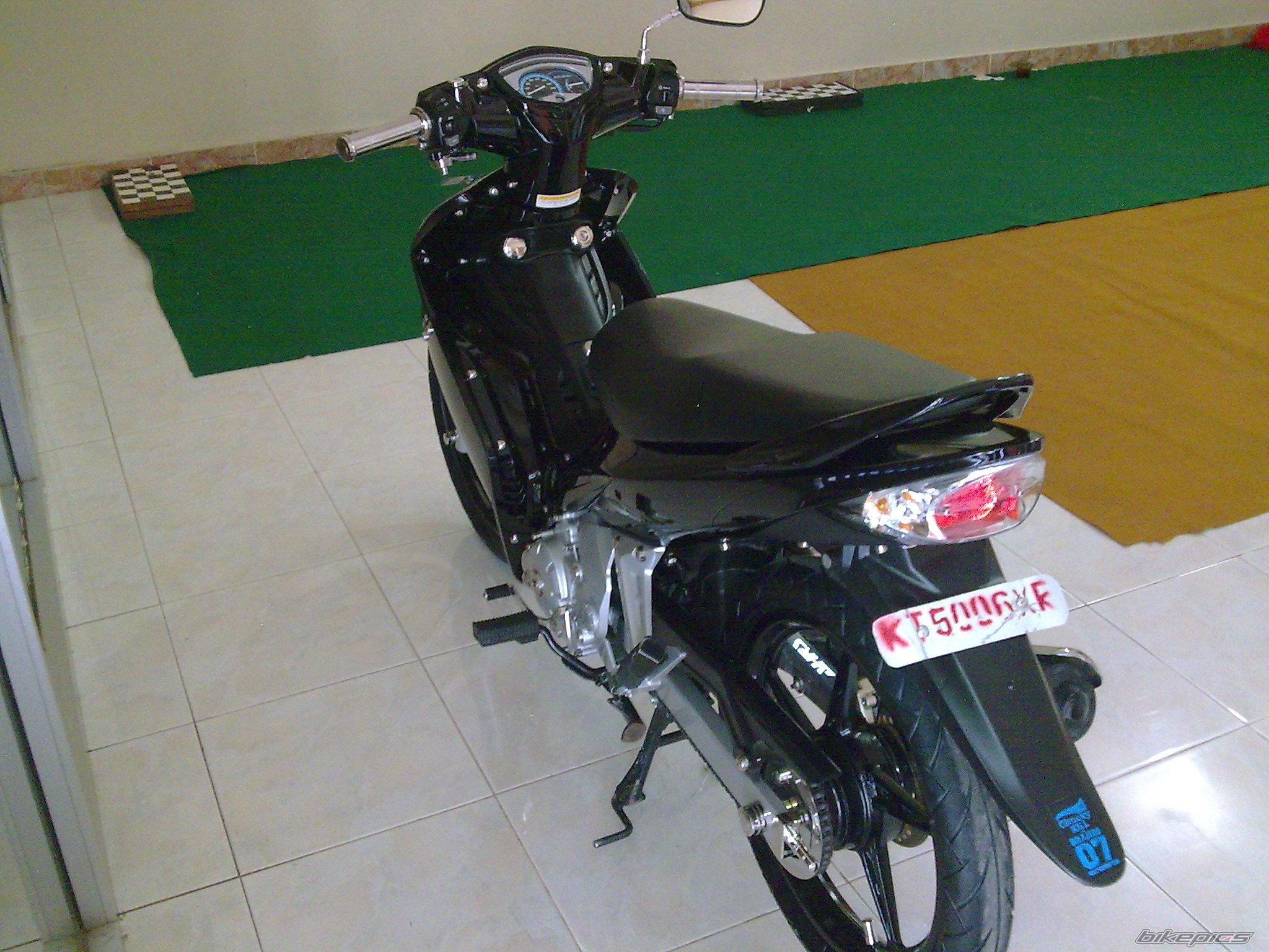 Photo 1329655